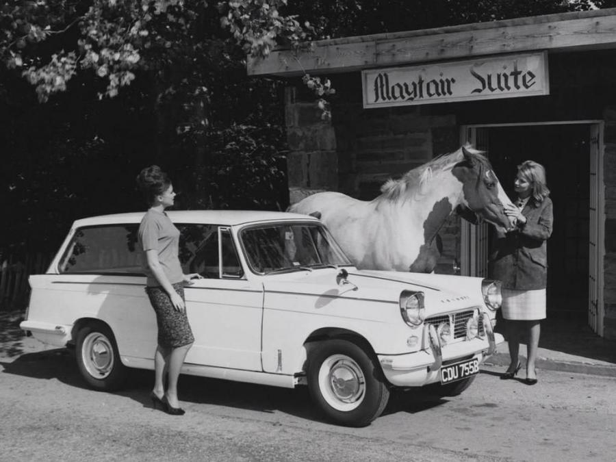  Triumph Herald 1200 Estate 1961 года  (фото 2 из 2)
